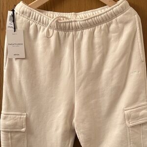 Aritzia Sweatfleece Cargo Joggers Tags On Size M